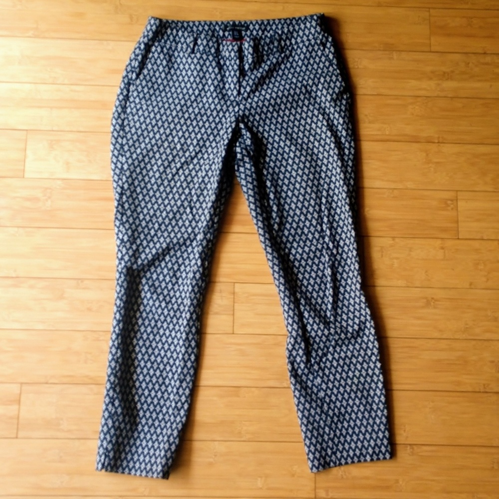 Ankle-length Patterned Slacks